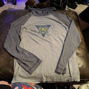 Quicksilver pullover